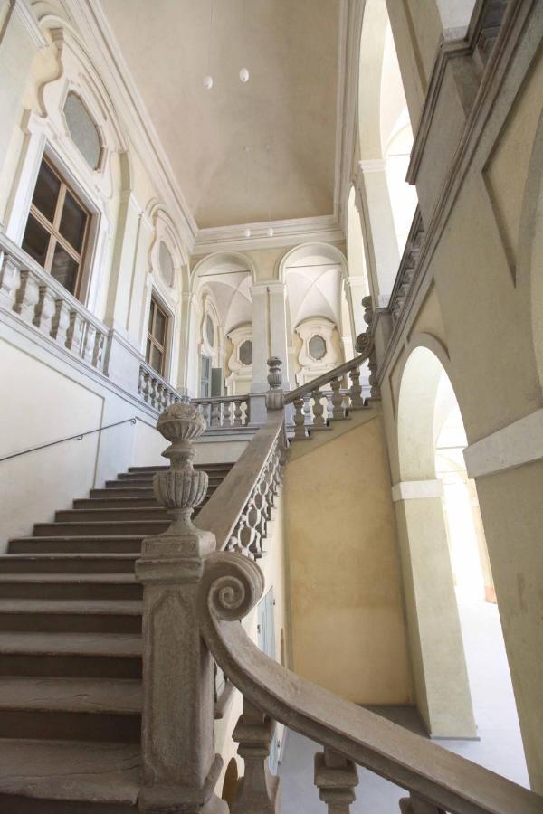 ラヴェンナPalazzo Del Settecentoアパートメント エクステリア 写真