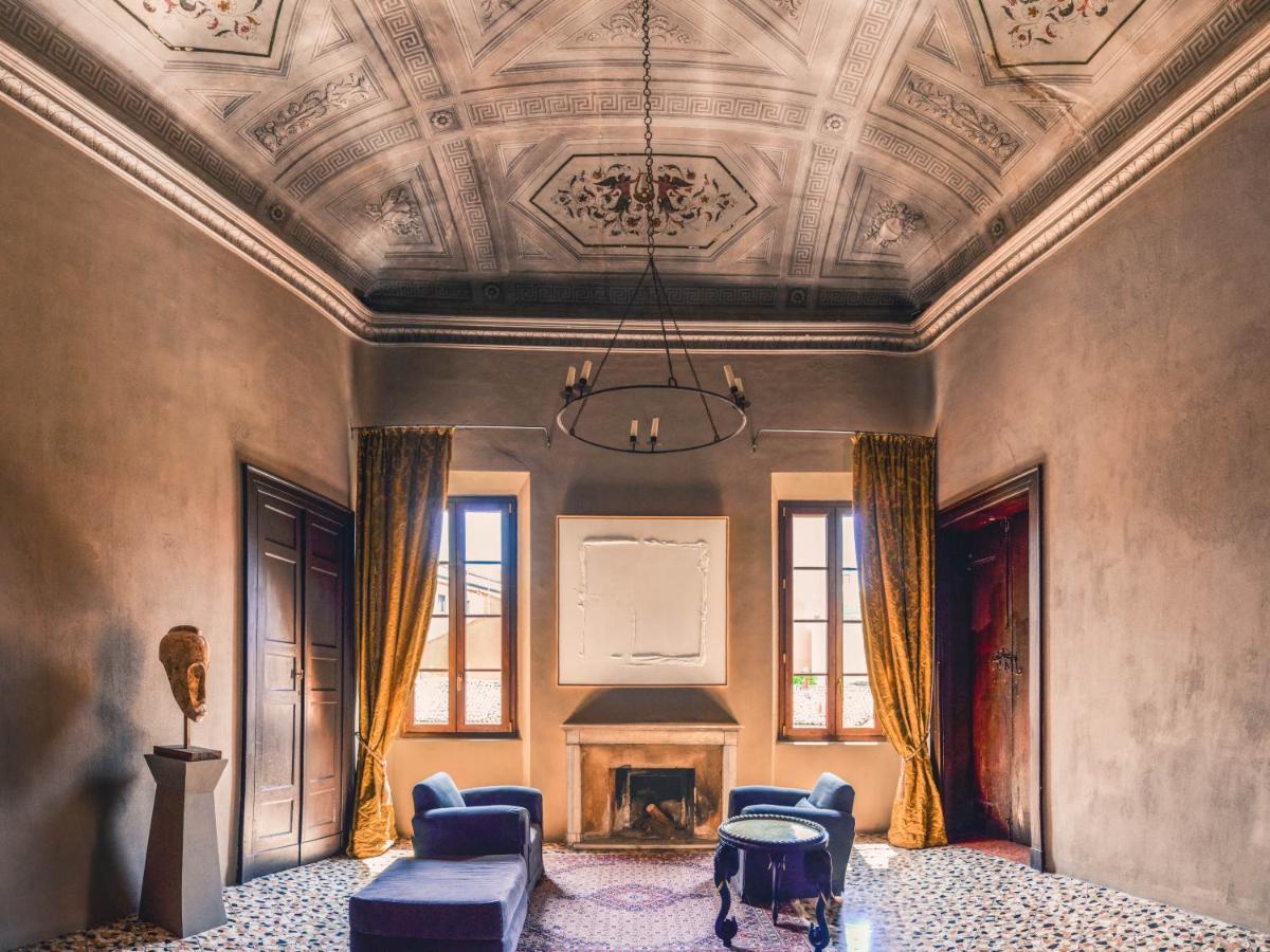 ラヴェンナPalazzo Del Settecentoアパートメント エクステリア 写真