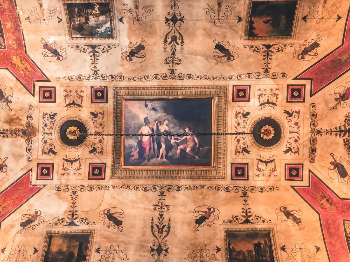 ラヴェンナPalazzo Del Settecentoアパートメント エクステリア 写真